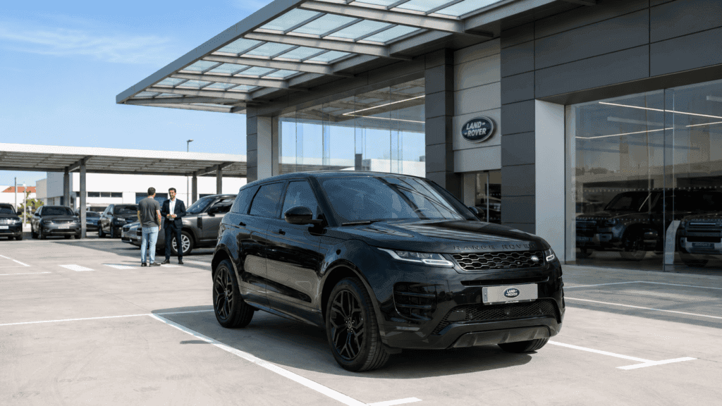 Land Rover y Jaguar riesgo de incendio: SUV en concesionario
