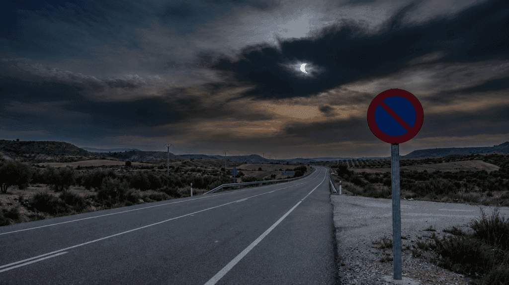 multa por parar a ver el eclipse en carretera española